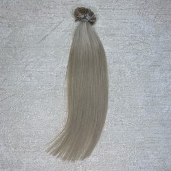 Натуральные волосы для наращивания платиновый серый на капсулах 30см 50пр 25г -  #60с