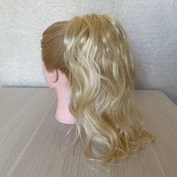 Шиньон из натуральных волос 30 см #60 блонд