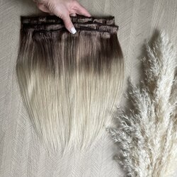 AMERA Натуральные короткие волосы на заколках 30см 60г - омбре #4-60